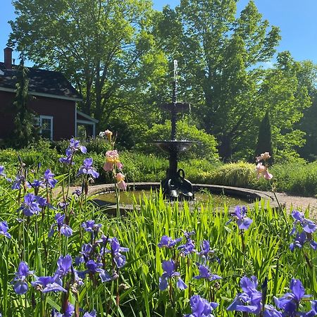 Blomidon Inn Wolfville Bagian luar foto
